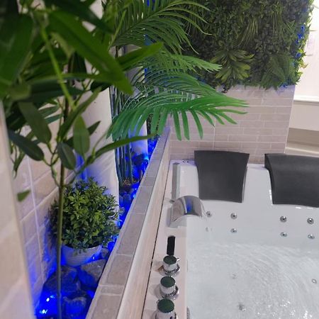 Espectacular Apartamento Con Spa Privado Miami Playa Extérieur photo