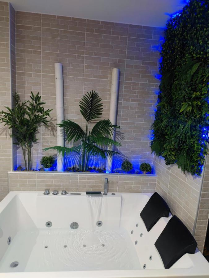 Espectacular Apartamento Con Spa Privado Miami Playa Extérieur photo